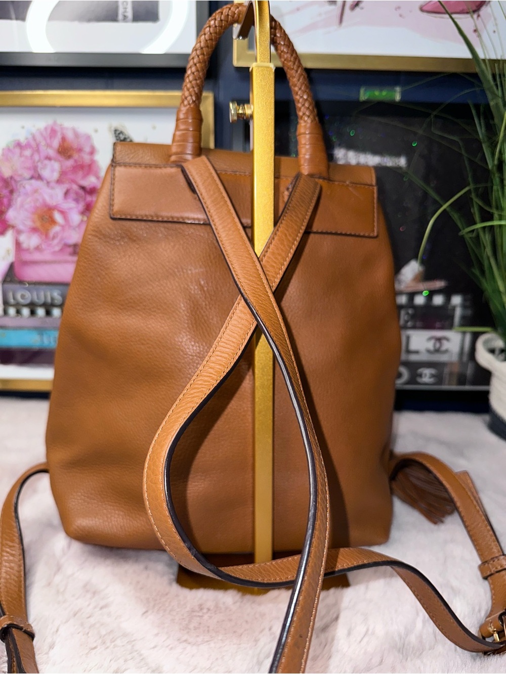 🎒 Tory Burch Thea Leather Backpack – Cognac Brown - Picture 2 of 16